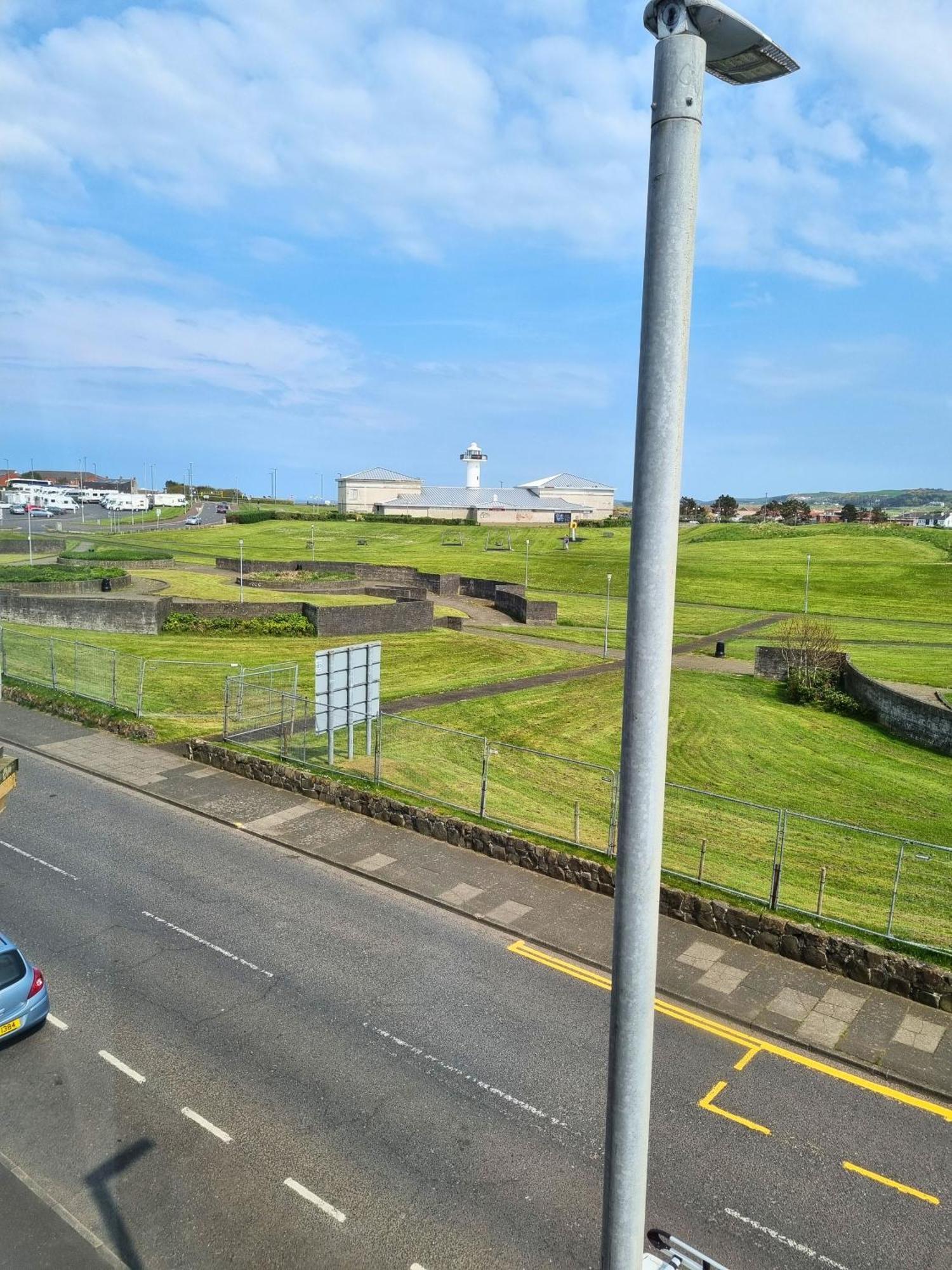 5 Dunluce Park - Portrush By The Sea Lägenhet Exteriör bild