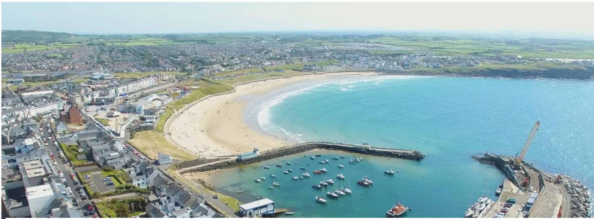 5 Dunluce Park - Portrush By The Sea Lägenhet Exteriör bild